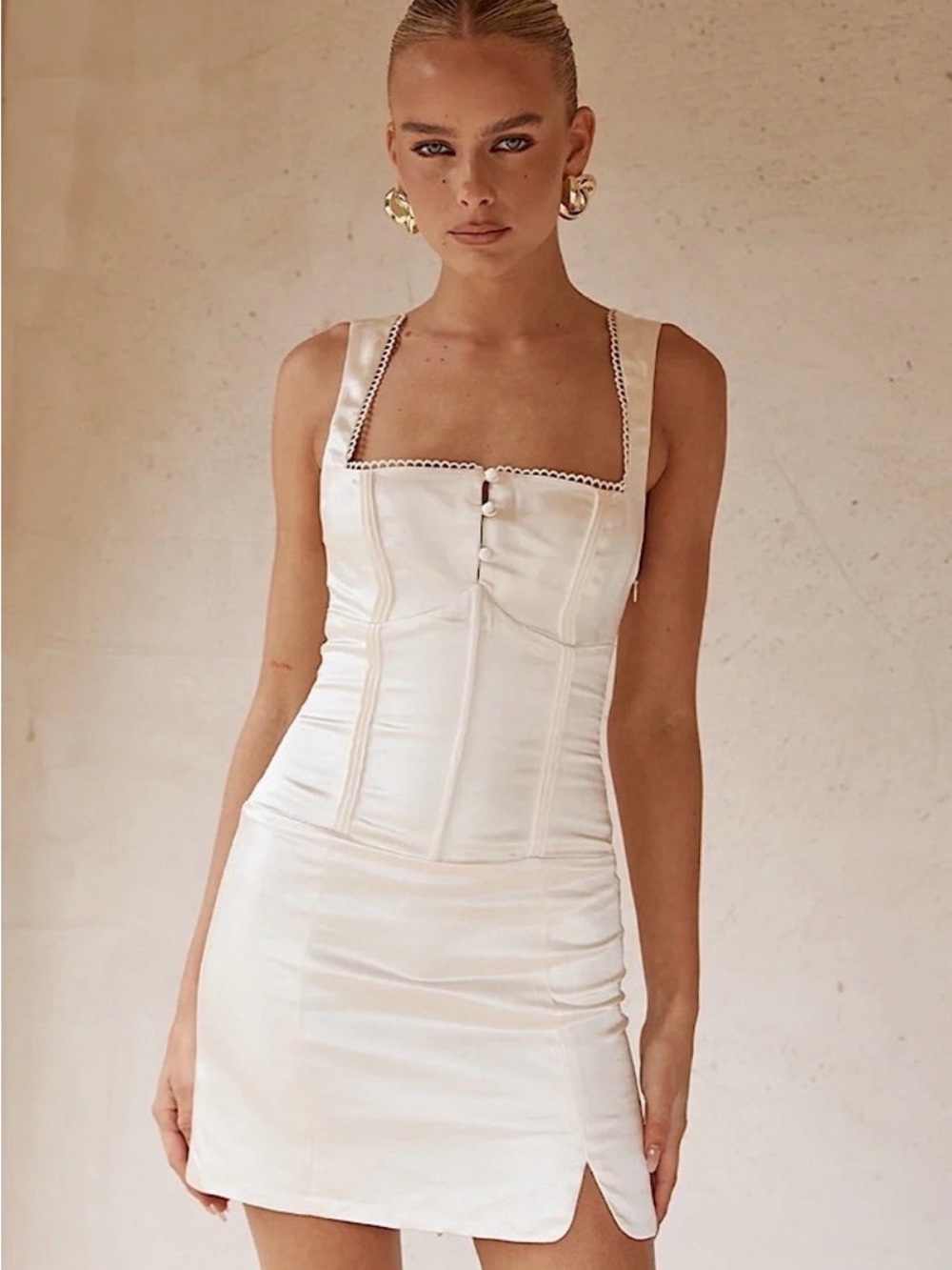 Runaway The Label - AMALDA MINI DRESS - IVORY
